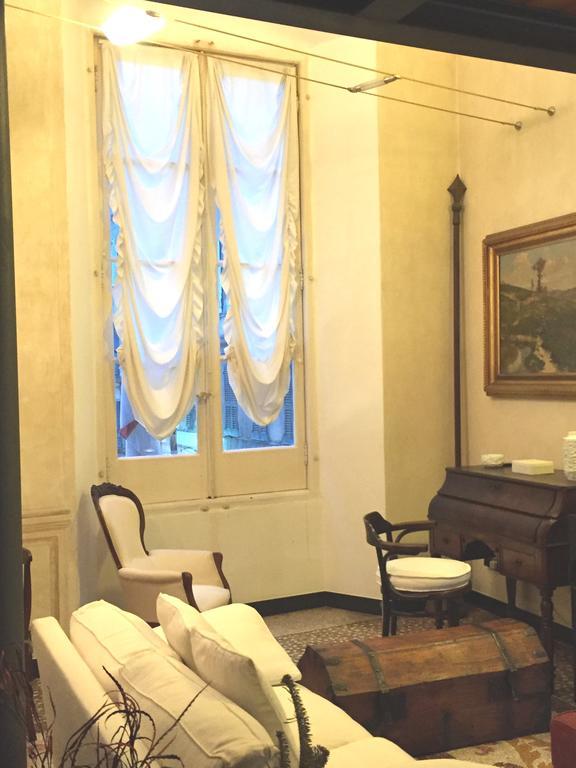 La Casa Di Einstein Leilighet Genova Eksteriør bilde